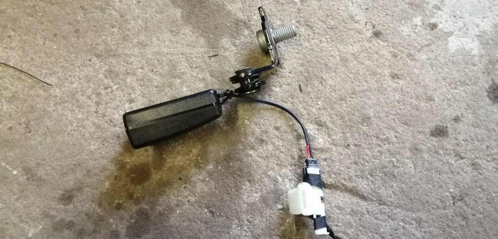 Купить Mini cooper f55 клипса поперечина кронштейн 7362069