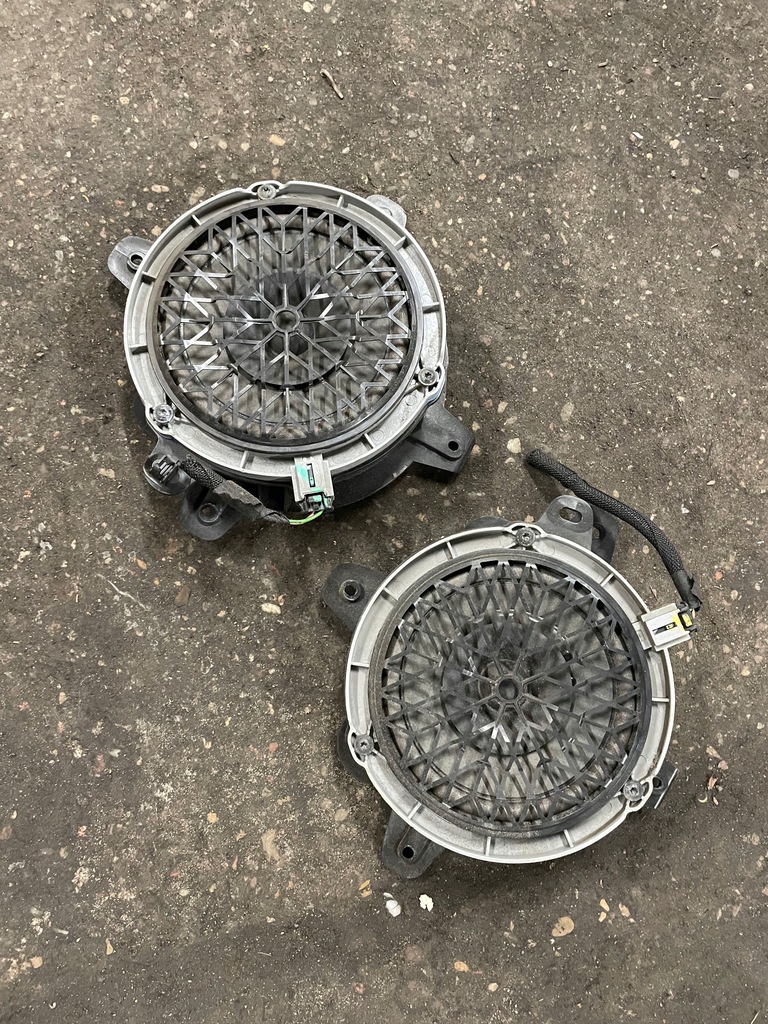 фото №1, Peugeot 208 ii динамик дверь задняя левый правый