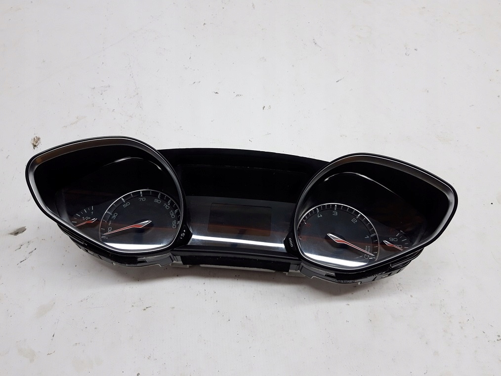 фото №1, Peugeot 308 ii t9 lcznik uk