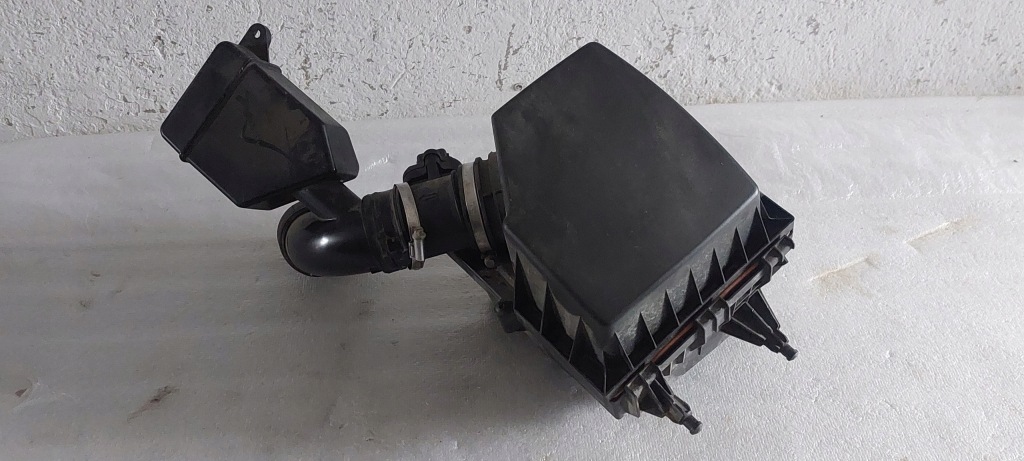 фото №1, Opel corsa e корпус фильтра воздуха 16r