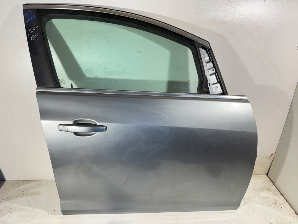 Купить Opel astra j iv 4 дверь правый перед правое передние z179