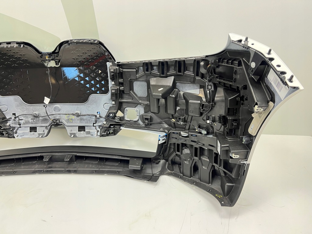 фото №7, Бампер передний bmw ix i20 6x pdc a96 mineral weiss