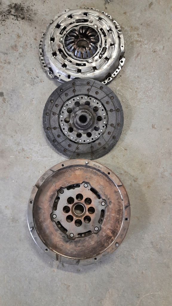 фото №1, Mazda 3 bm 13-18 2.2 d колесо двомасовий зчеплення