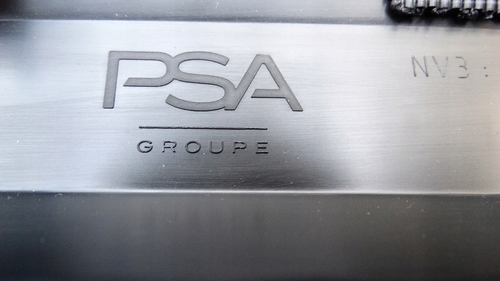 фото №11, Opel grandland x молдинг дверь передняя правая 9840296877 nowa