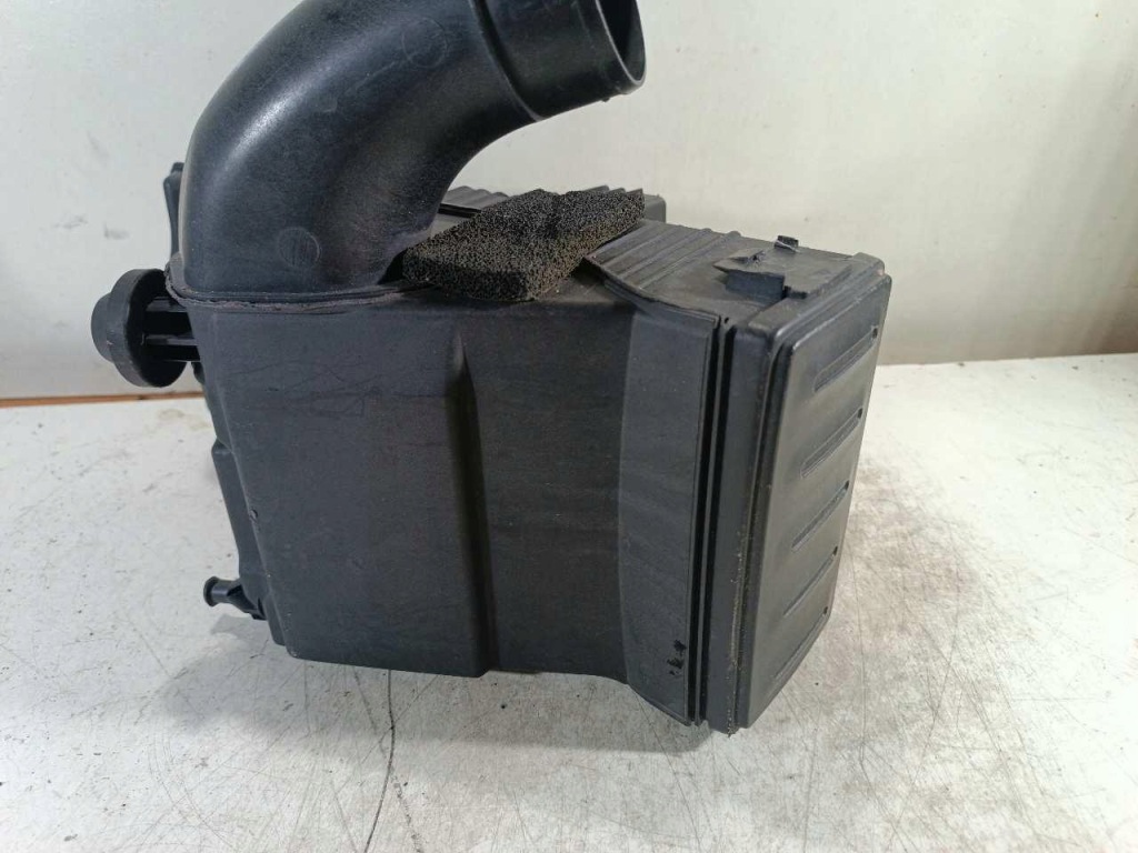 фото №2, Корпус фильтра воздуха renault clio iii 1.5 dci 8200725183