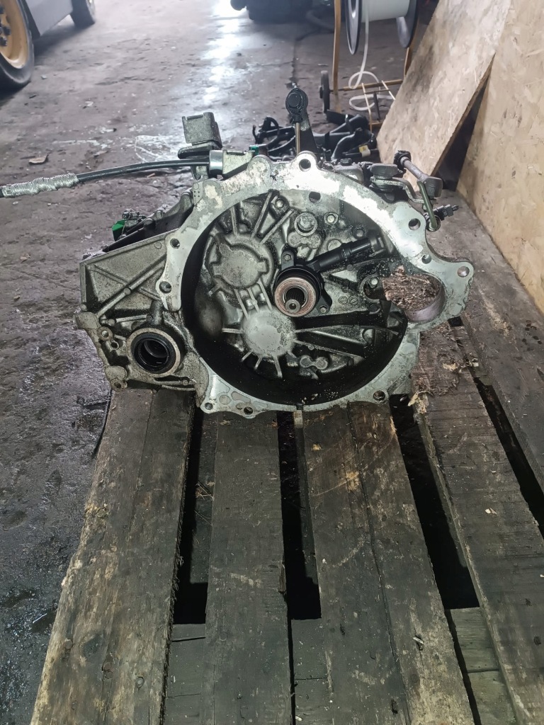 фото №1, Коробка передач передач jeep compass 2.2 p05106045ab монтаж