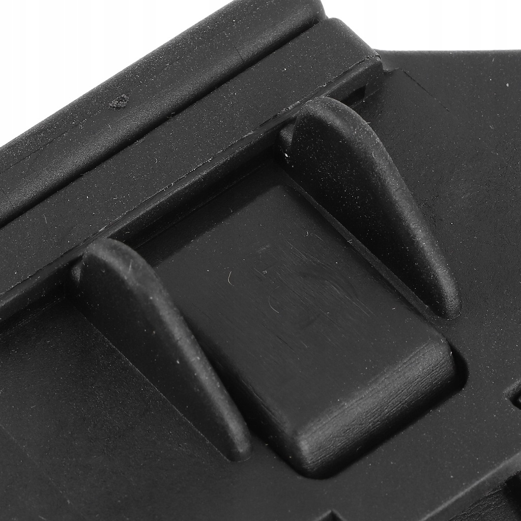 фото №10, Двері кришки задній блокування багажника 7700838546 do godcia dacia logan i