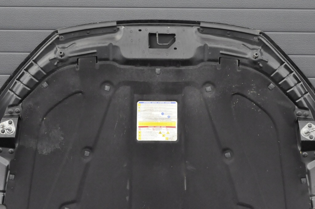 Maserati ghibli 3 m157 капот крышка двигателя nero 820/a Оригинал