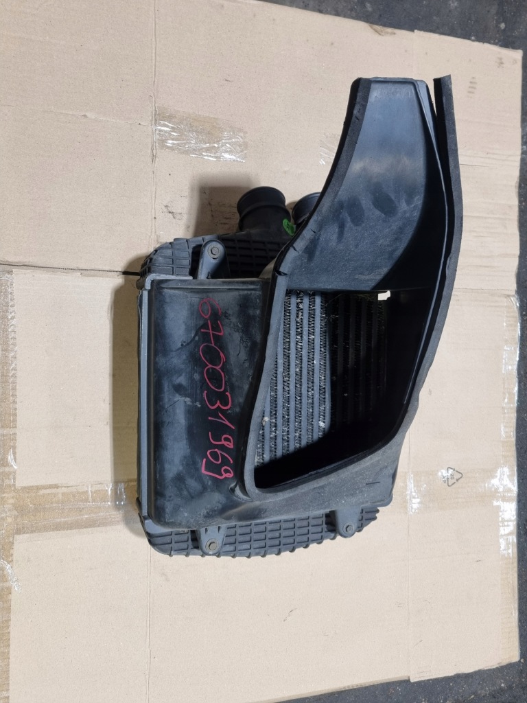 Купить Интеркулер maserati levante granlusso правый