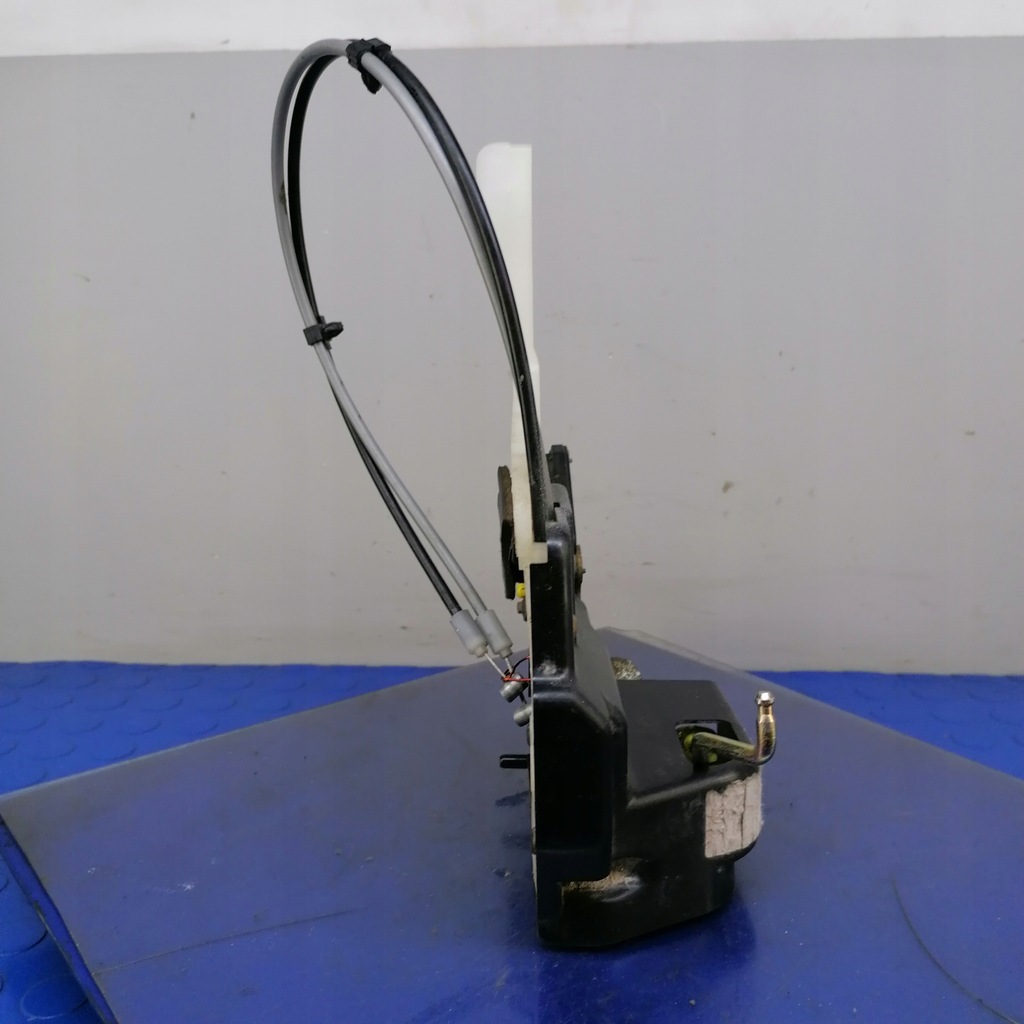 фото №2, Kia sportage ii замок дверь задняя правый 5pin