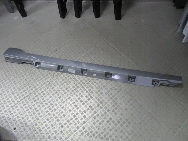 фото №1, Молдинг поріг накладка права vw passat b8 comfo 3g0853856am lb7s nowa