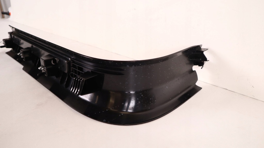 фото №9, Volvo xc60 ii молдинг накладка порог правая 31448015