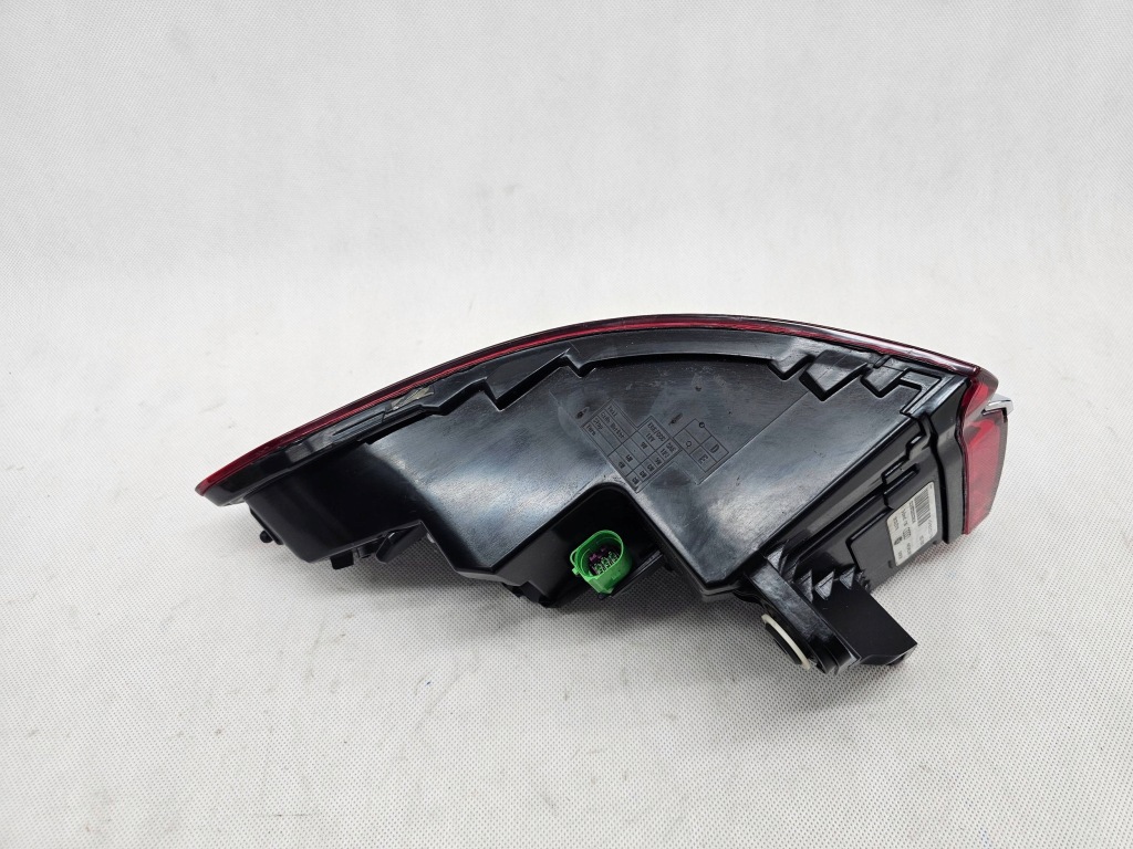 Audi a8 d5 2017+ фара задний  задняя правый  led европа 4n0945208b Недорого