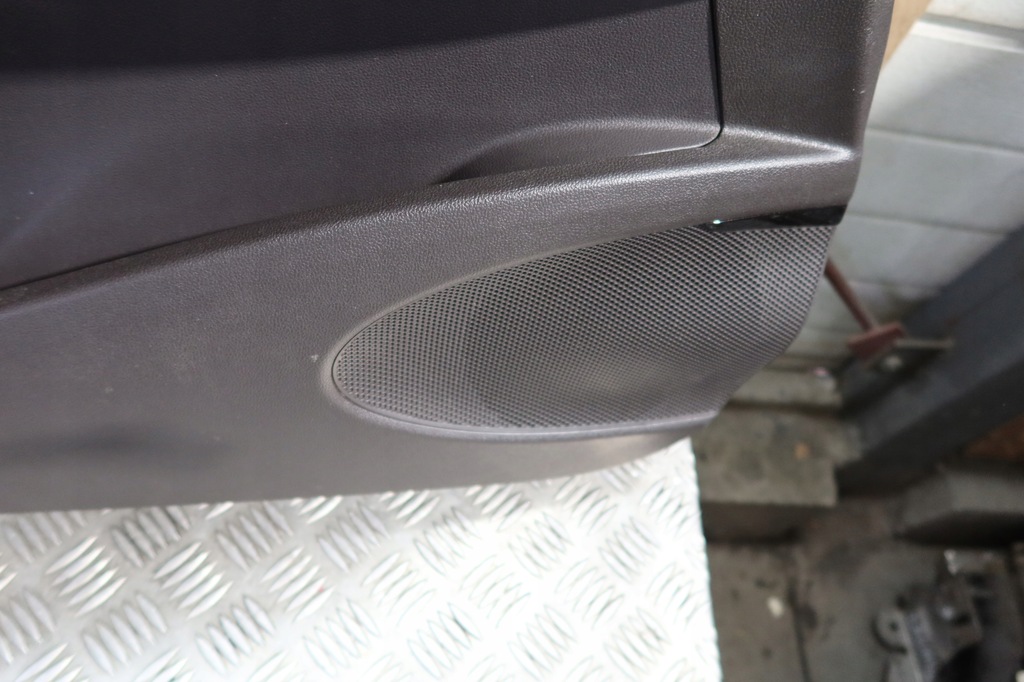 фото №7, Оббивка обшивка двері лівий перед espace v 809012724r