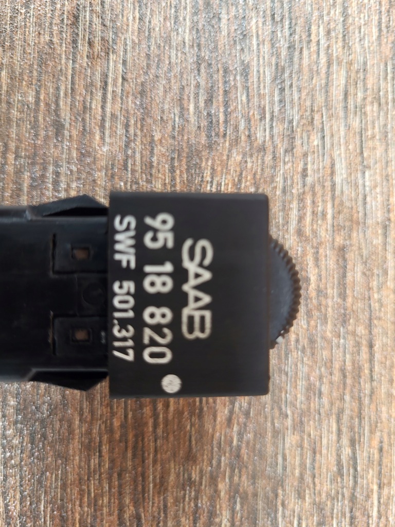 фото №14, Saab 9000 переключатель подогрев сиденье 9518820