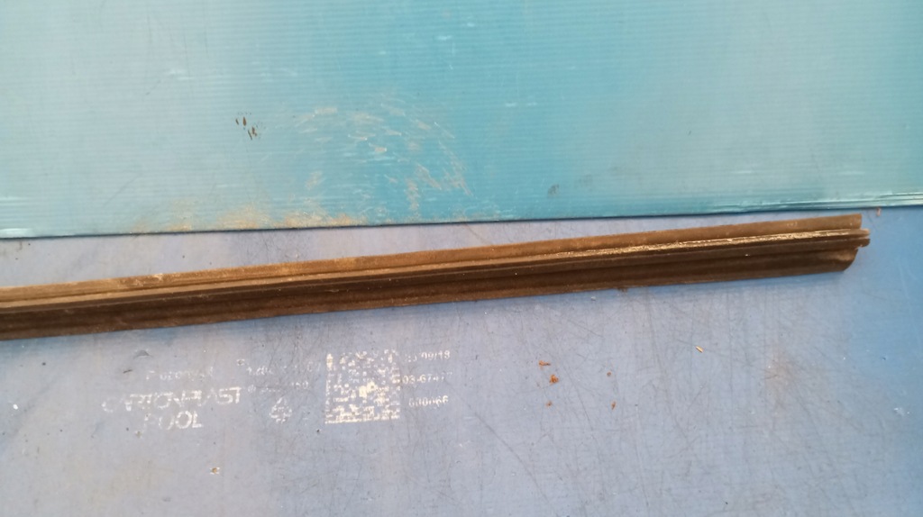 фото №7, Молдинг прокладка скло suzuki ignis i