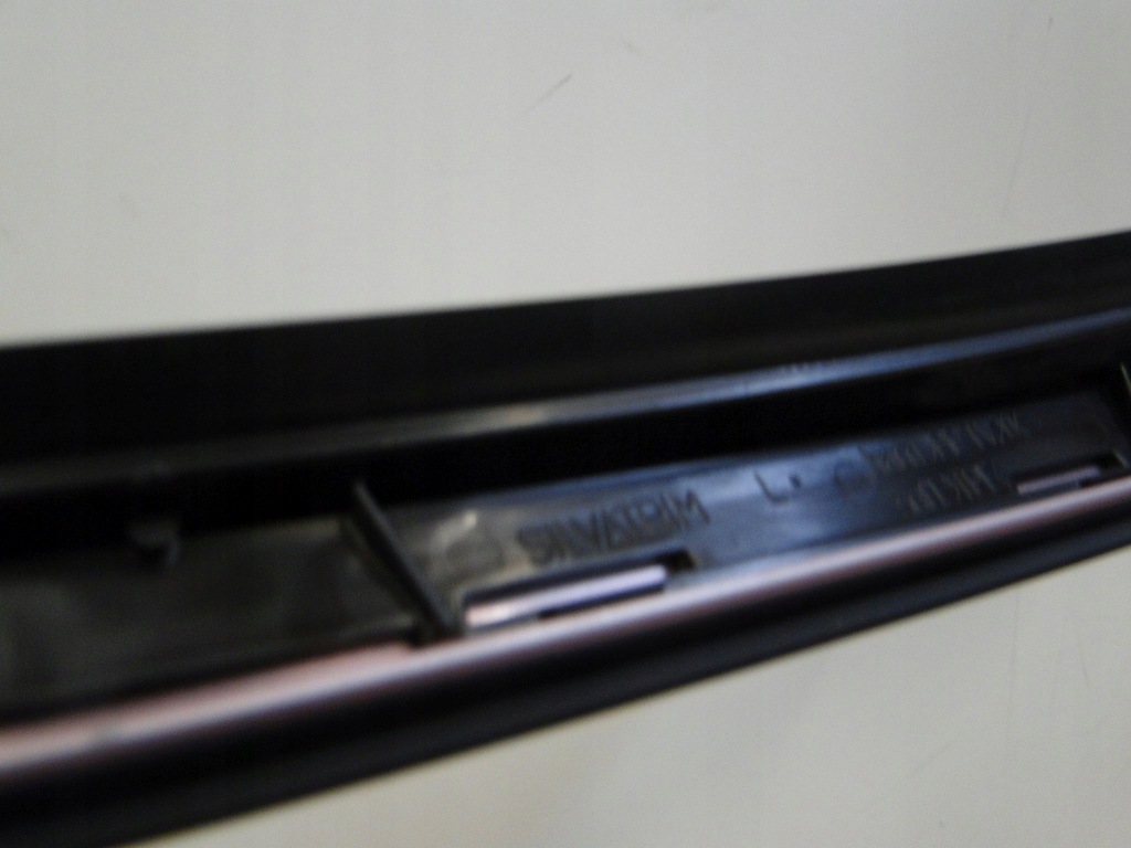 фото №12, Mercedes cla 117 w117 молдинг дахова ліва панорама