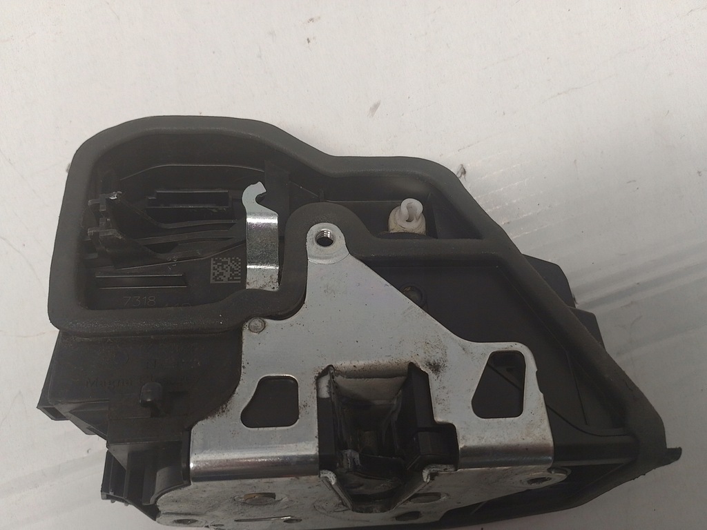 фото №2, Замок дверь задняя правый 7318418 mini countryman r60