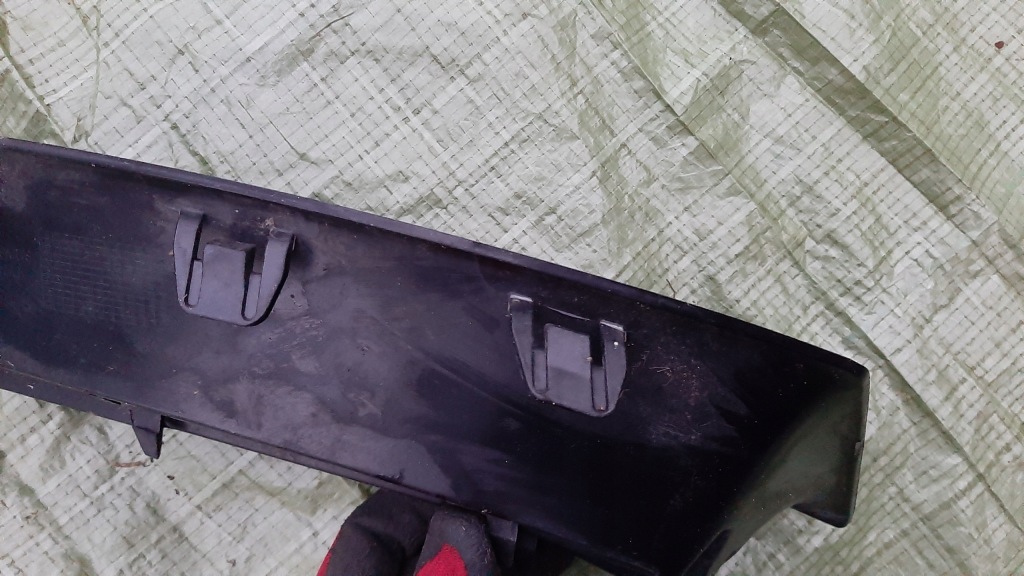 Заглушка захист бампера решітка ліва renault clio в Україні