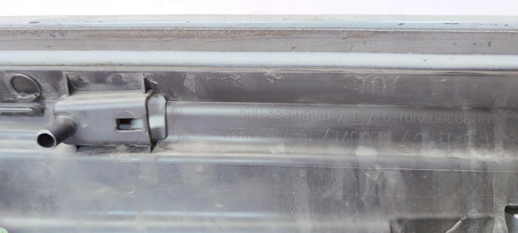 фото №6, Молдинг нижняя дверь левый перед audi q3 8u 8u0853959d ly9k