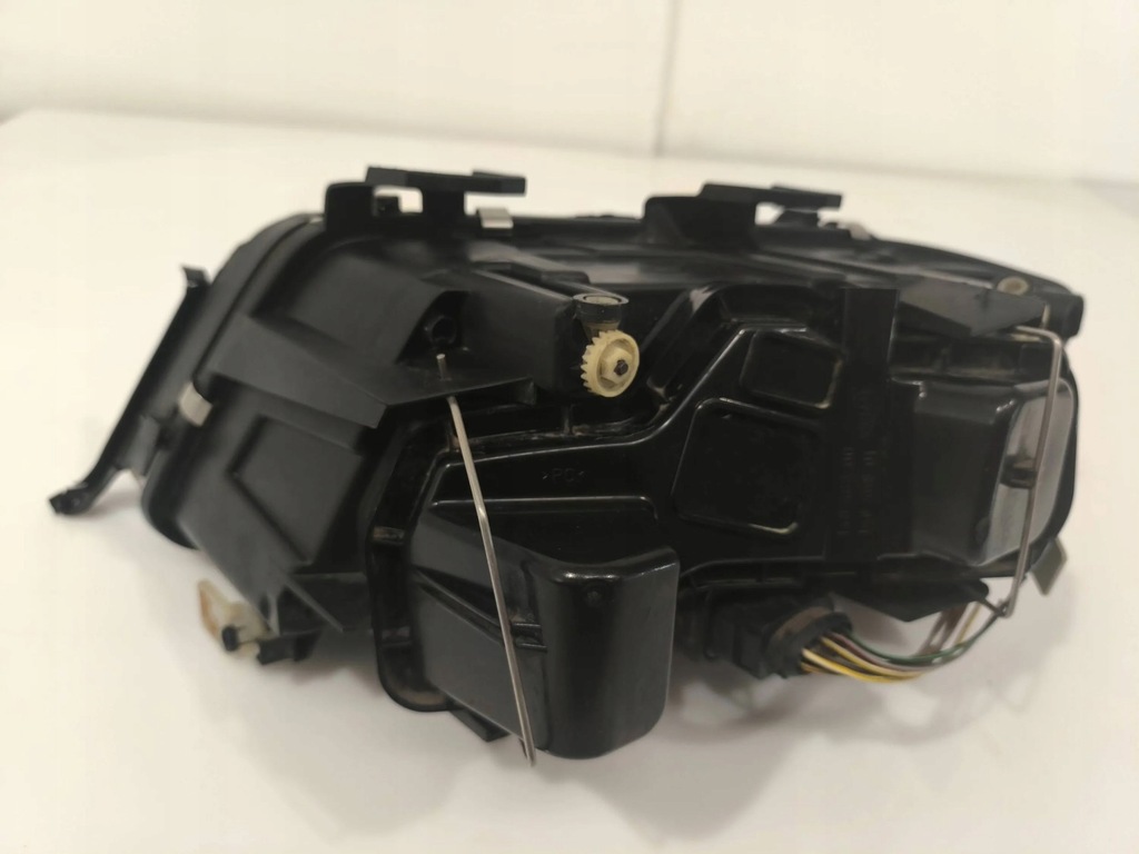 фото №8, Audi a6 s6 c5 4b 2000 лампа передня