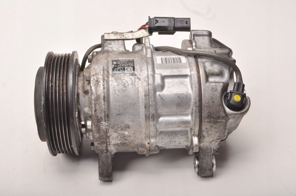 Bmw f44 f40 2.0 компрессор кондиционера 7948797 в Украине
