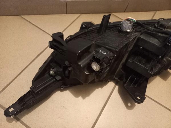 фото №9, Mitsubishi l200 full led лампа передняя перед правая