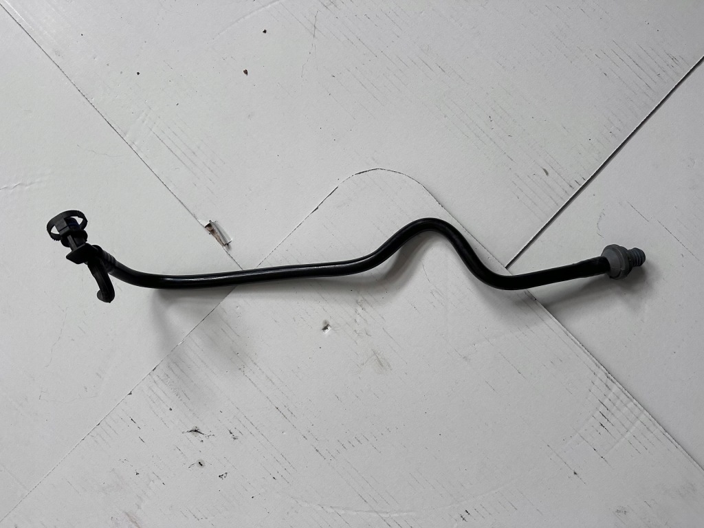 Купить Шланг усилитель тормозов mercedes w176 1.6 cgi a2464300629