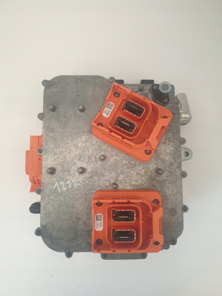 фото №1, Bmw i3 блок керування модуль заряджання 8634710