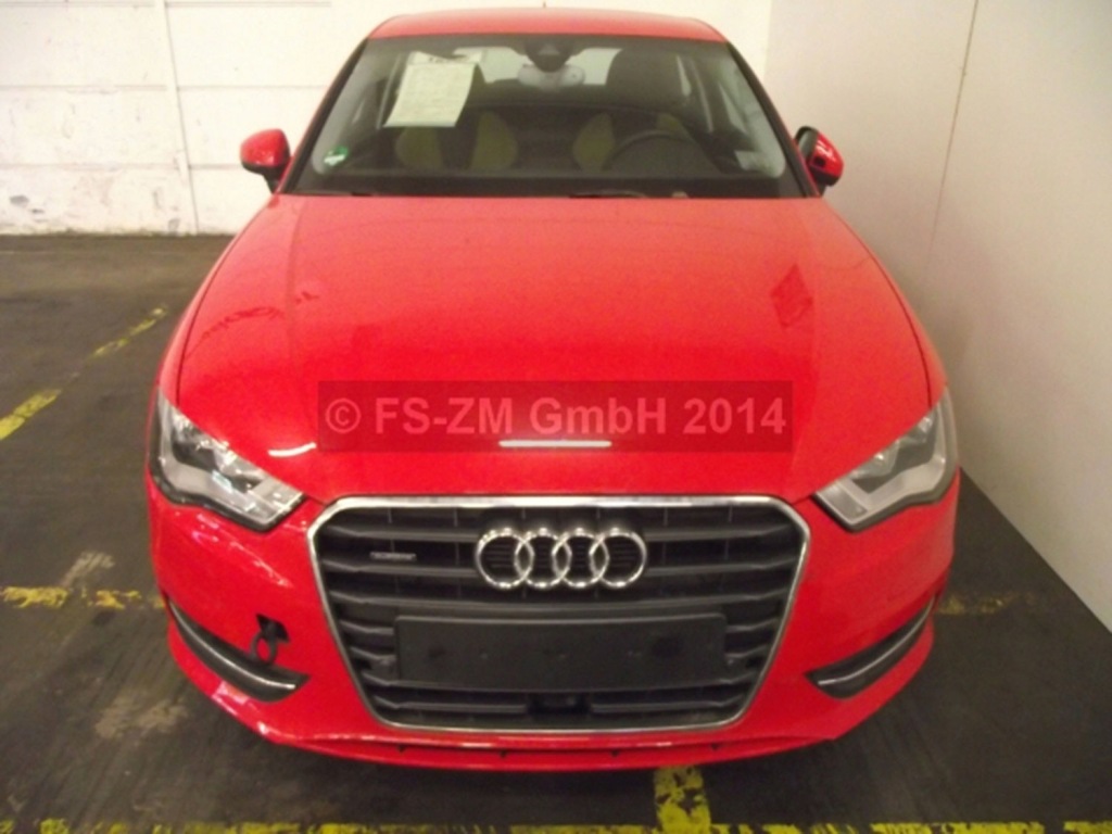 Audi a3 двері ліва передні srona ліва 8v 8v0 lz3m - червоний 3-дверний 8v Недорого