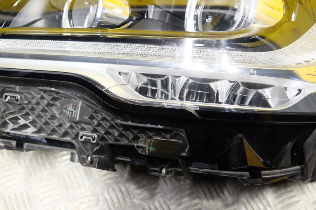 Lincoln navigator 2022- фара лампа full led ліва америка Недорого