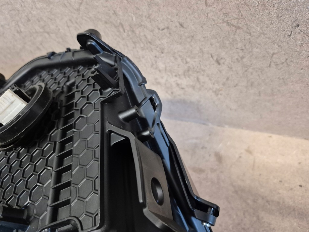 Lexus ux лампа фара full led левый europa Недорого