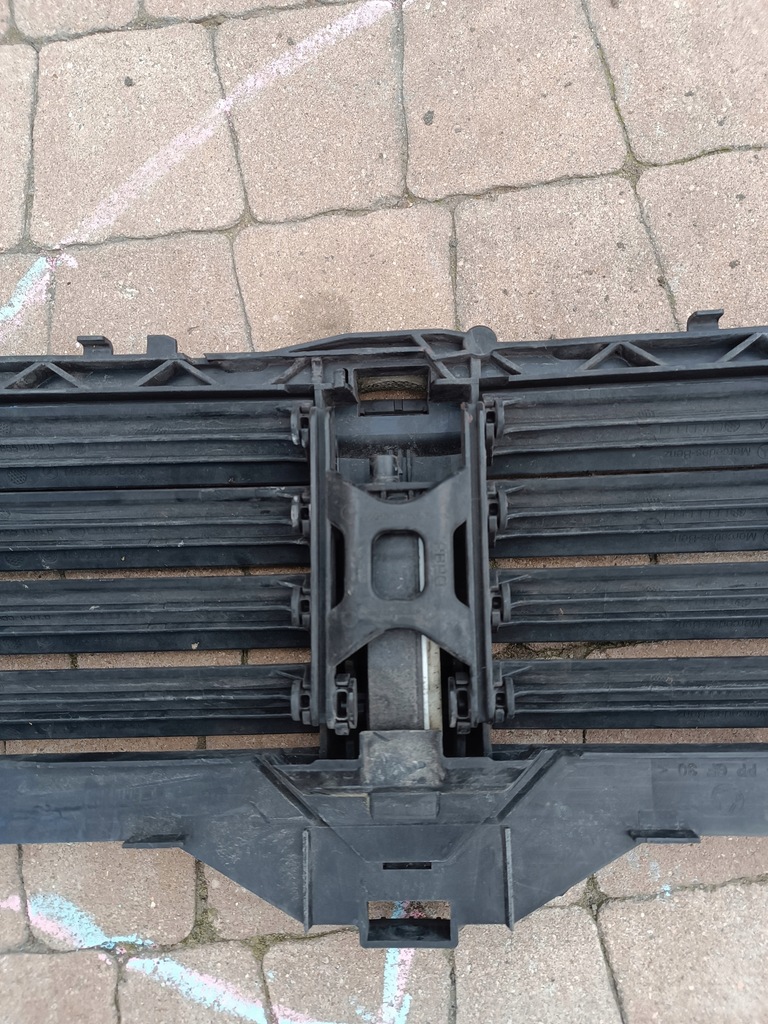 фото №7, Mercedes a177 жалюзі шторка повітропровід повітря