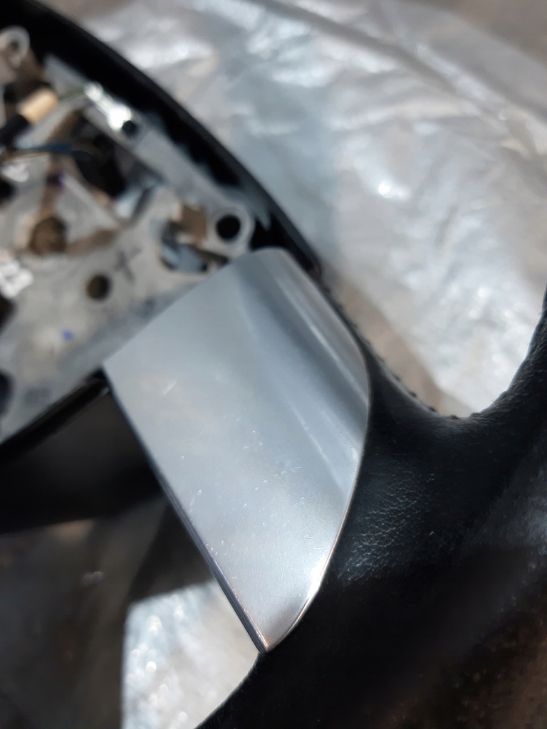 фото №14, Ford kuga mk1 08-12r воздуховод кожаный