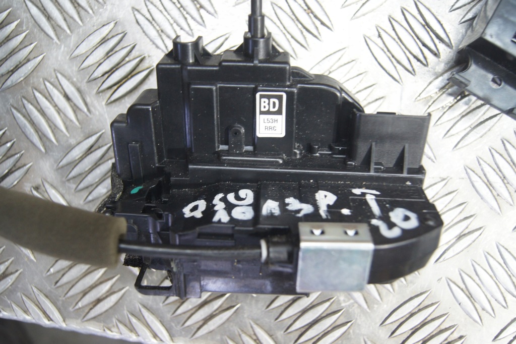 фото №3, Замок дверь правый задняя infiniti q50