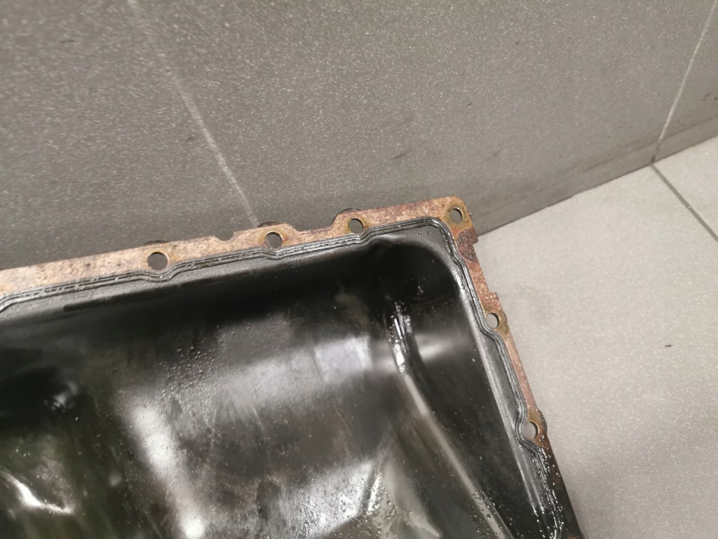 Поддон масляная bmw e90 318i n43b20a Недорого