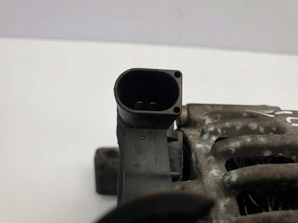 фото №9, Volvo v70 iii 2.4 d5 генератор 0121615005 150a