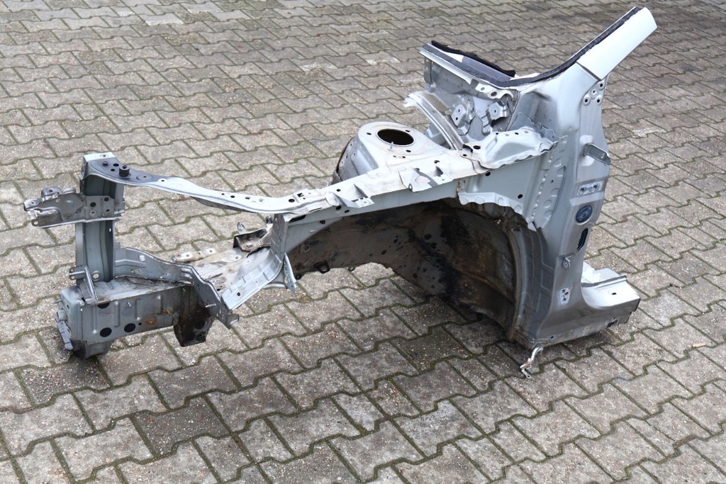 фото №3, Lexus rx iv четверть левая перед 1j7