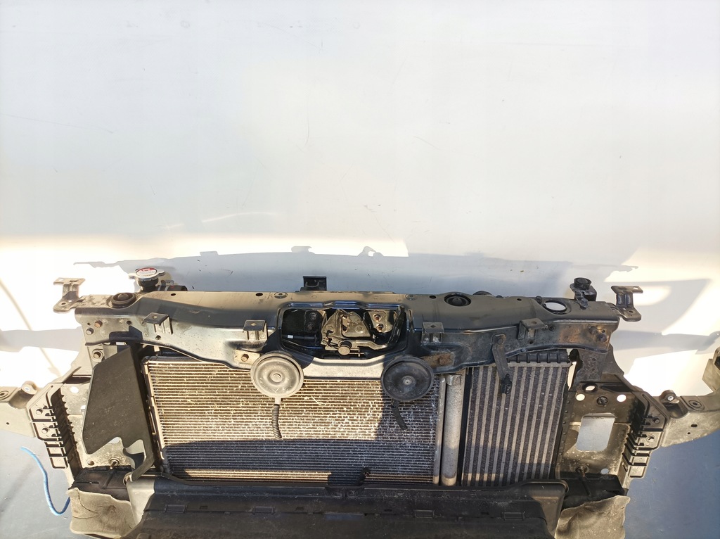 фото №4, Hyundai i40 i fl 1.7 d підсилювач pas передній