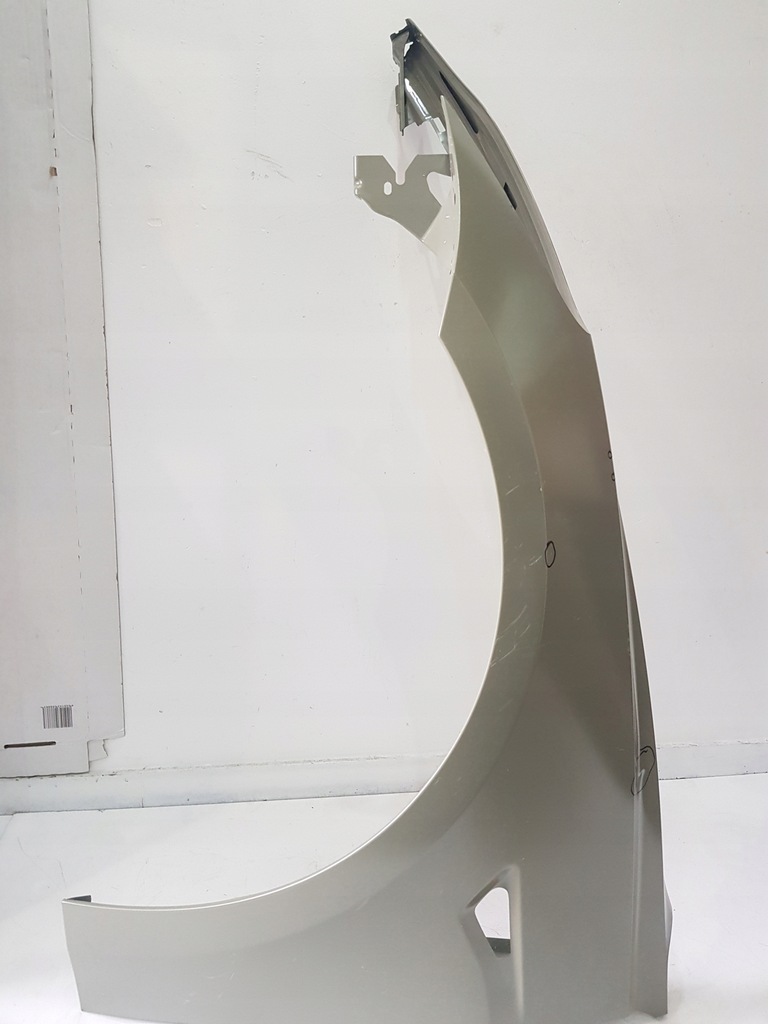 фото №2, B,lotnik перед передній лівий tesla 3