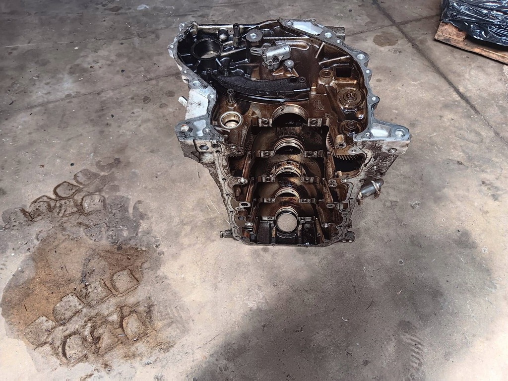 фото №5, Блок двигун bmw e90/e91 2.0d n47d20a