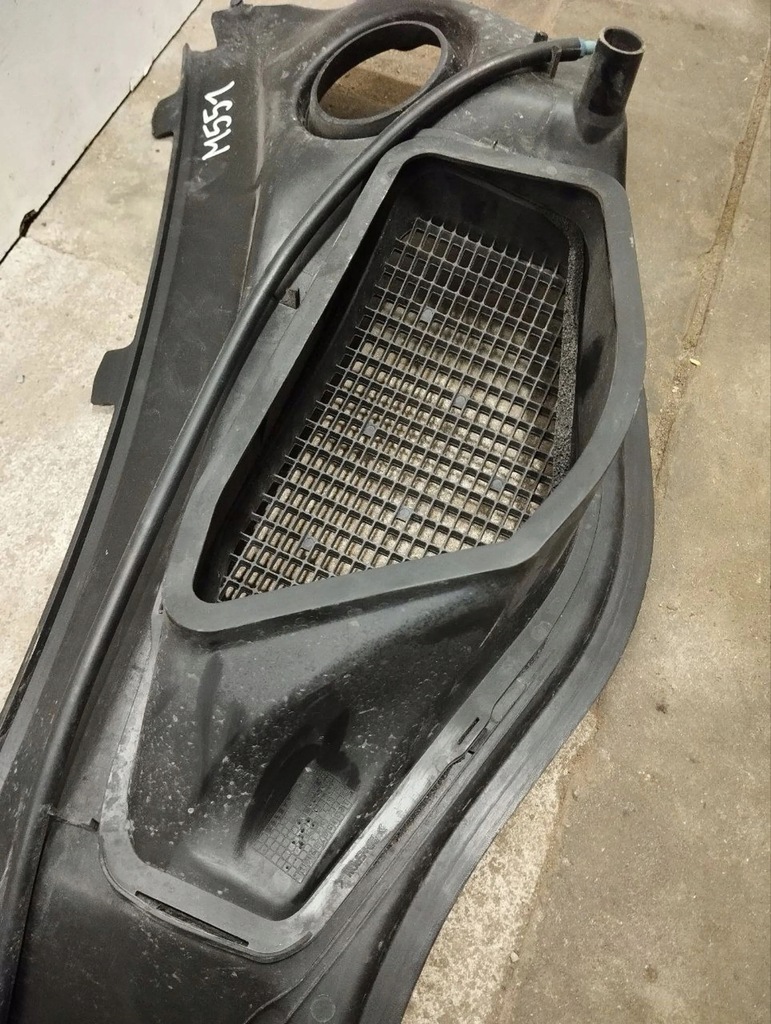 фото №8, Aston martin db11 2019 жабо передние hy53219000ad