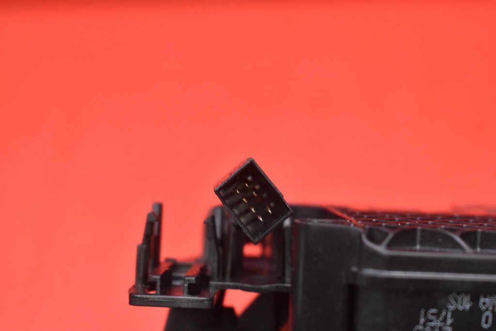 Ручка крышки задняя задний эмблема камера заднего вида 10a827469r vw id.3 1 19-21 с Разборки