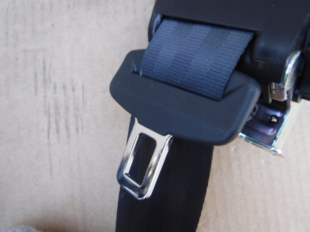 Ремни безопасности задние ford focus mk4 Недорого