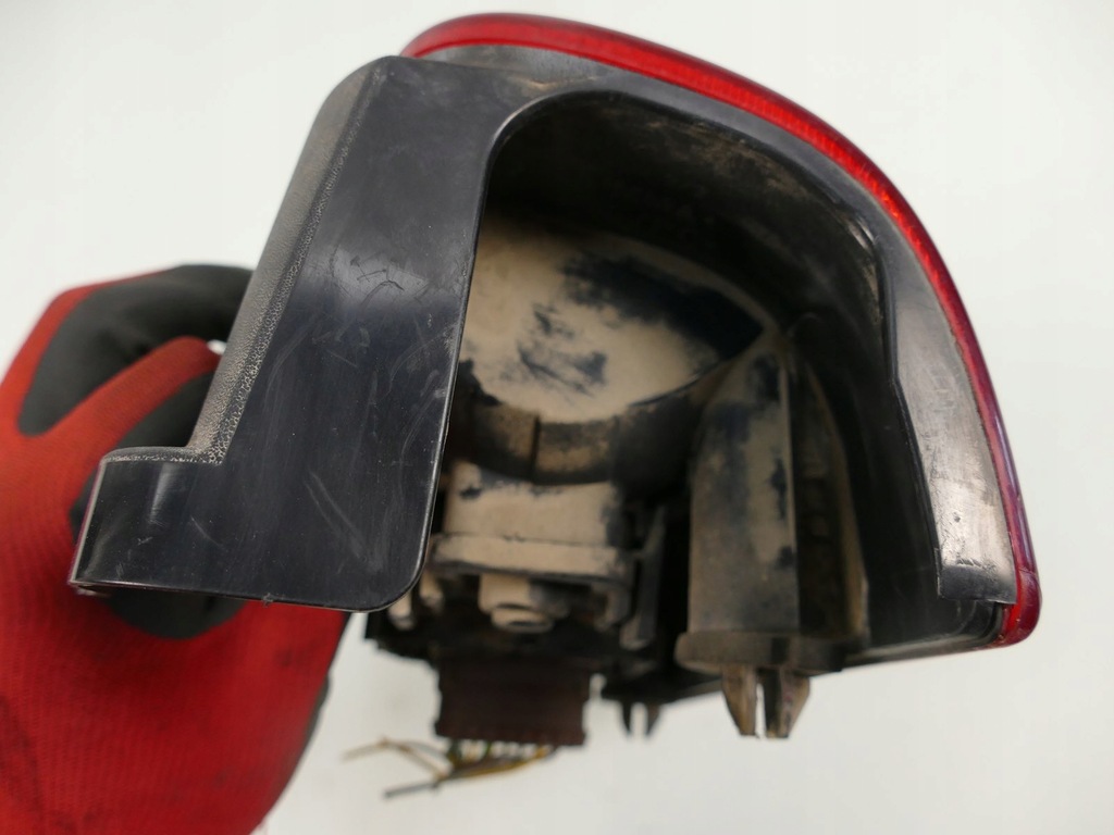 фото №13, Peugeot partner lift лампа левый задняя левая задняя