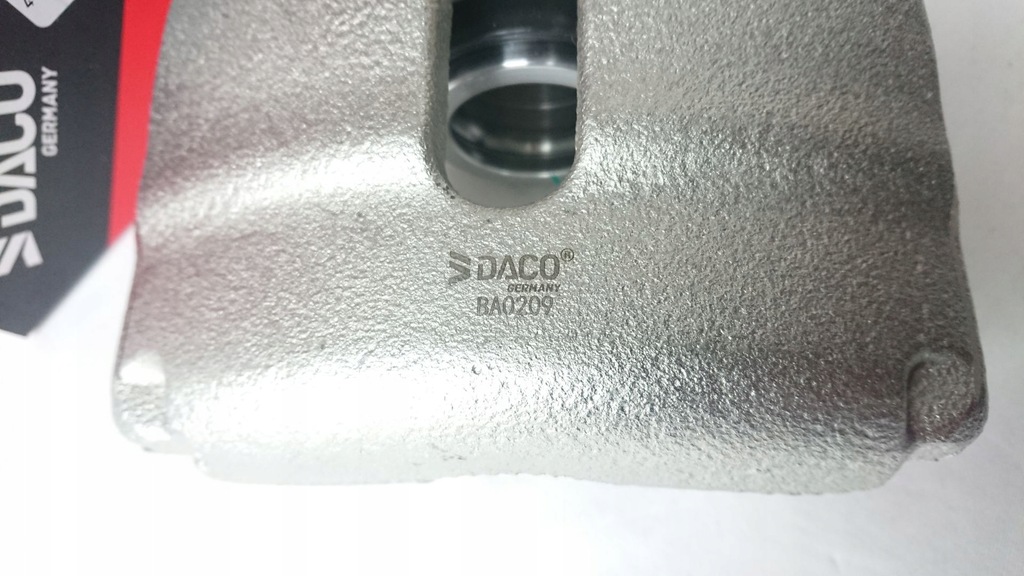 фото №9, Супорт гальма правий перед vw passat b6 b7 vw golf v vi vw caddy iii touran