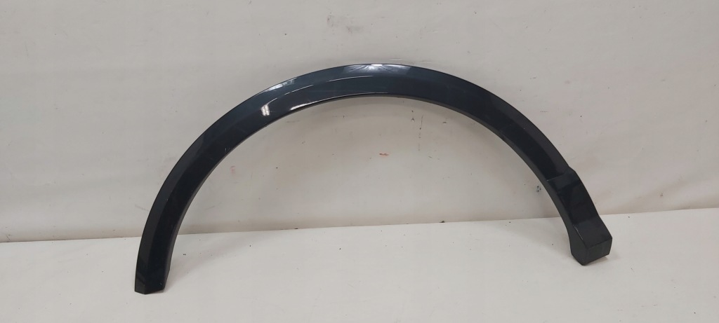 фото №1, Молдинг крыла правый задняя audi q2 81a853818a