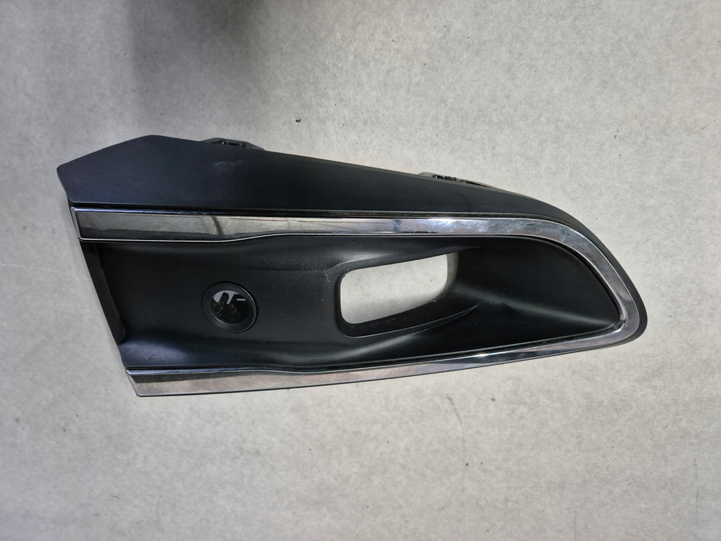 фото №3, Решітка бампера ліва renault zoe lift