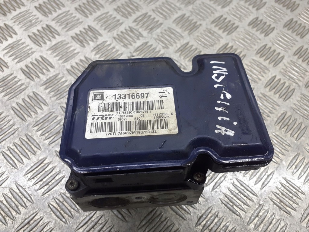 Купити Насос abs opel insignia a 2.0cdti