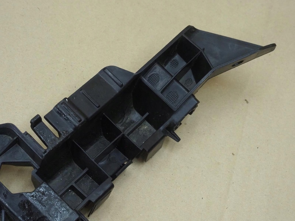 фото №14, Opel crossland x направляющая бампера левый перед 13477180